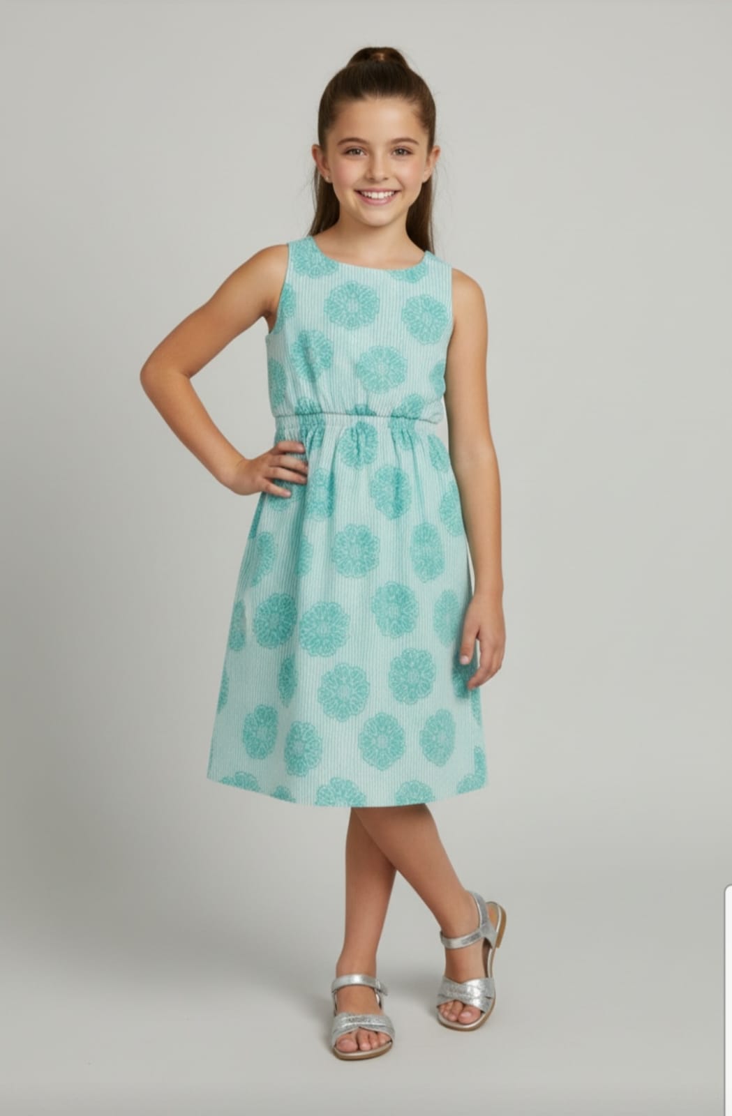 Vestido Dubai Infantil em Malha Viscolinho – Conforto, Leveza e Estilo para o Dia a Dia