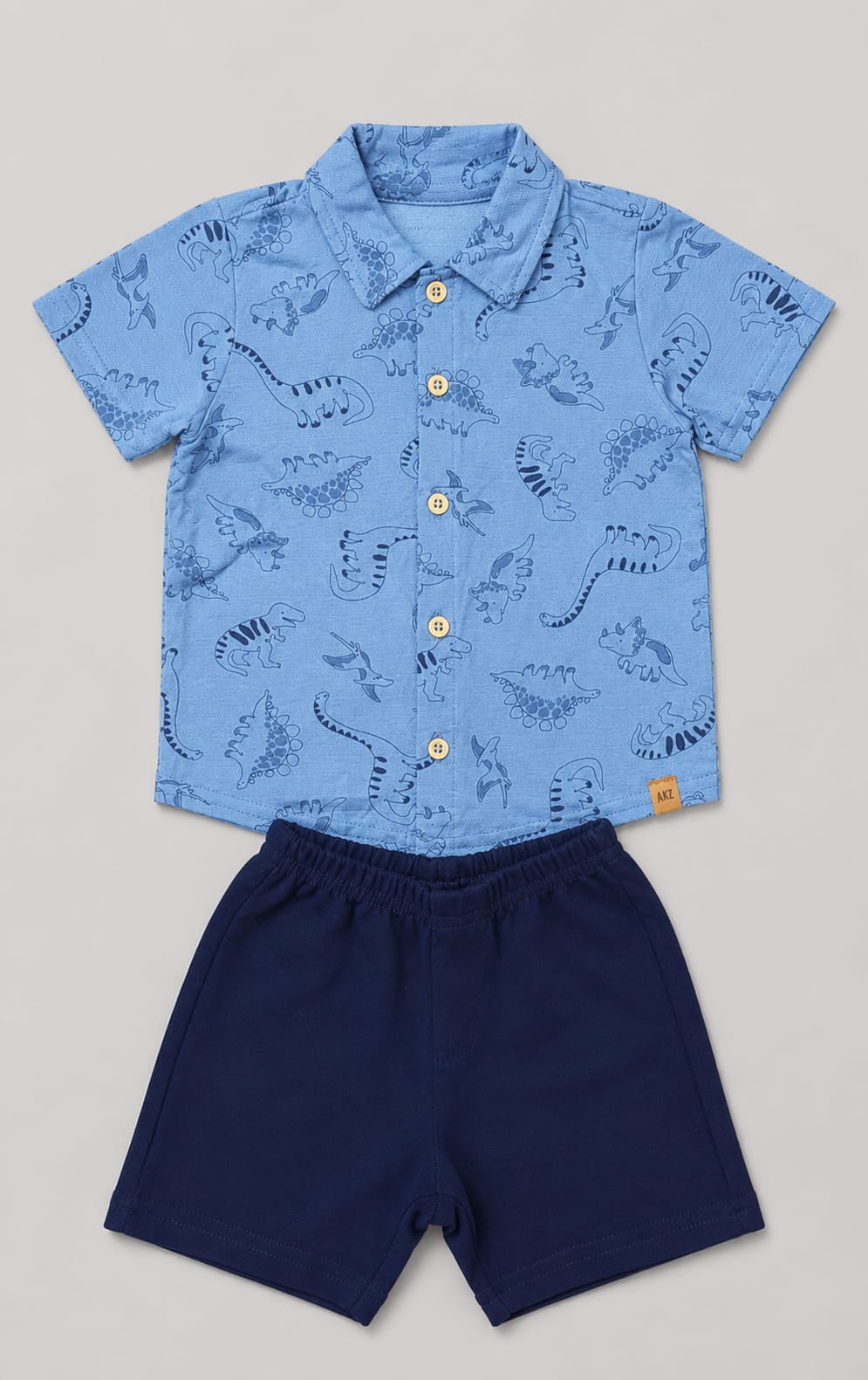 Conjunto Infantil Menino com Camisa Estampada e Short em Moletom