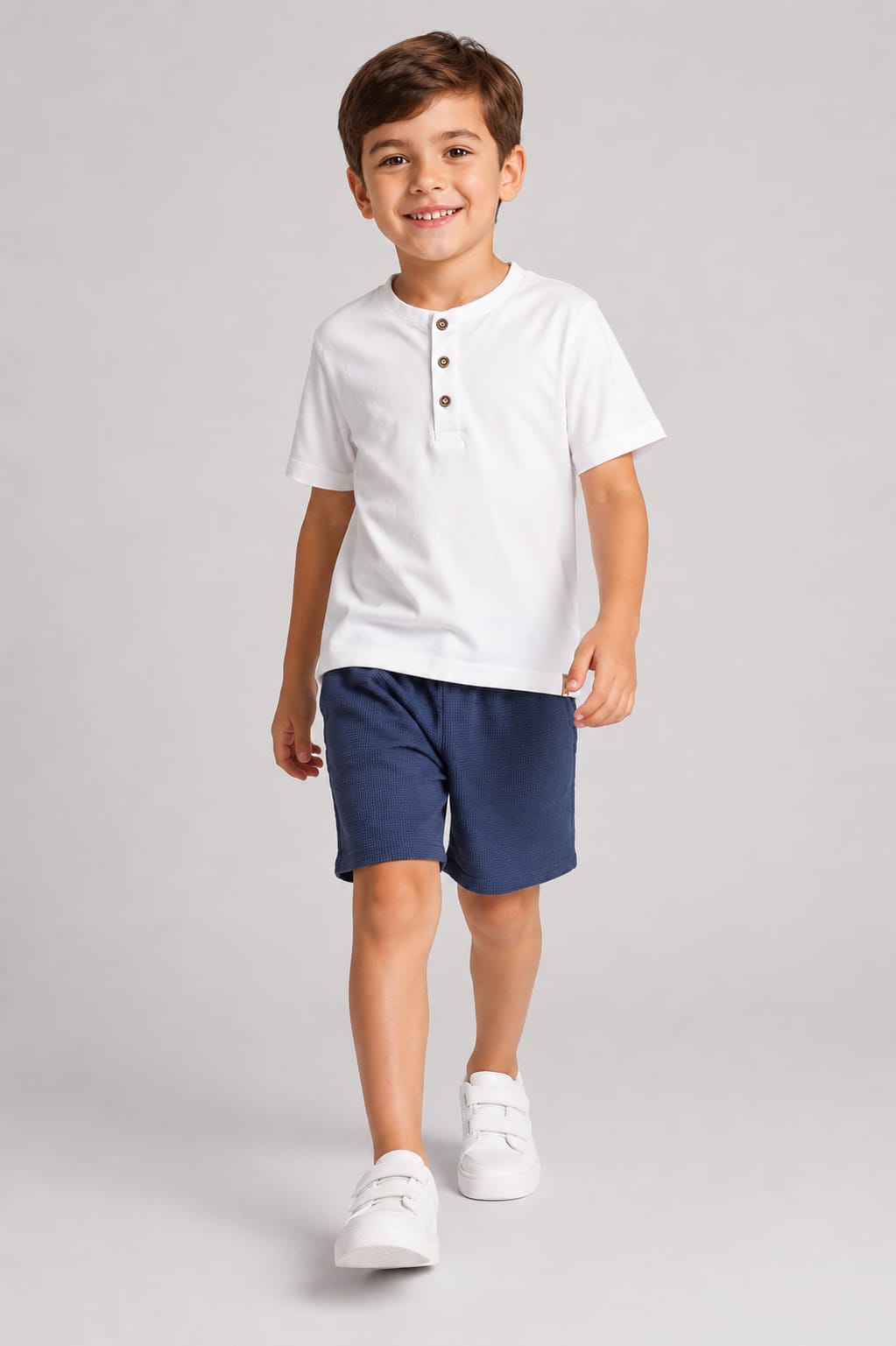 Conjunto Infantil Masculino Camiseta em Meia Malha Penteada e Short em Moletom Fire