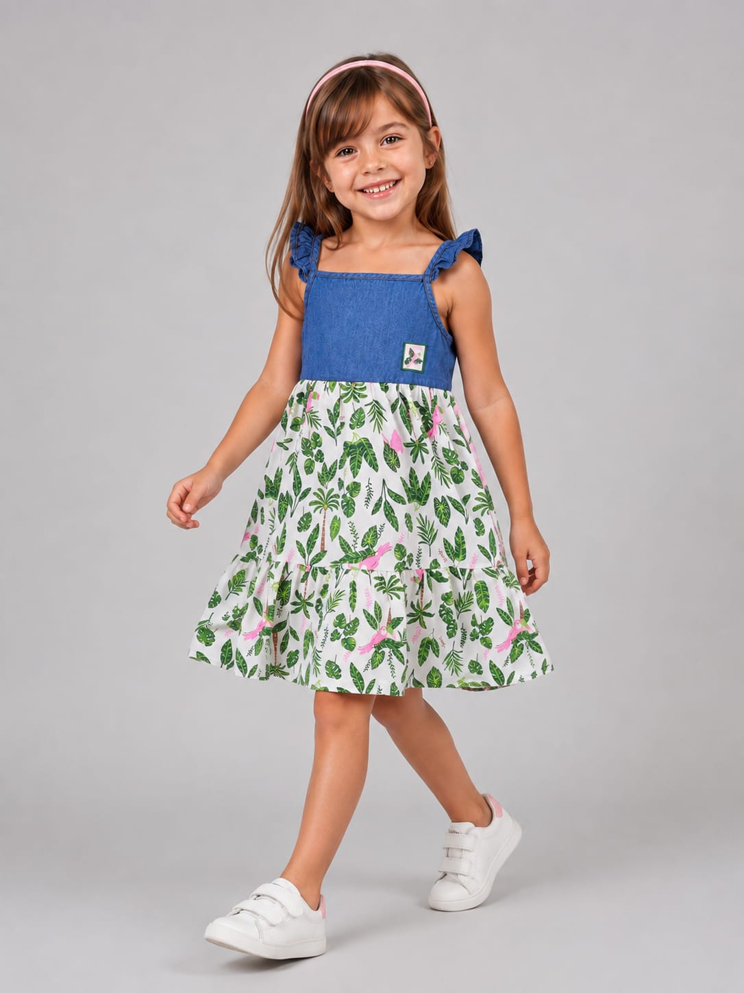 Vestido Infantil em Cotton e Jeans com Estampa Tropical