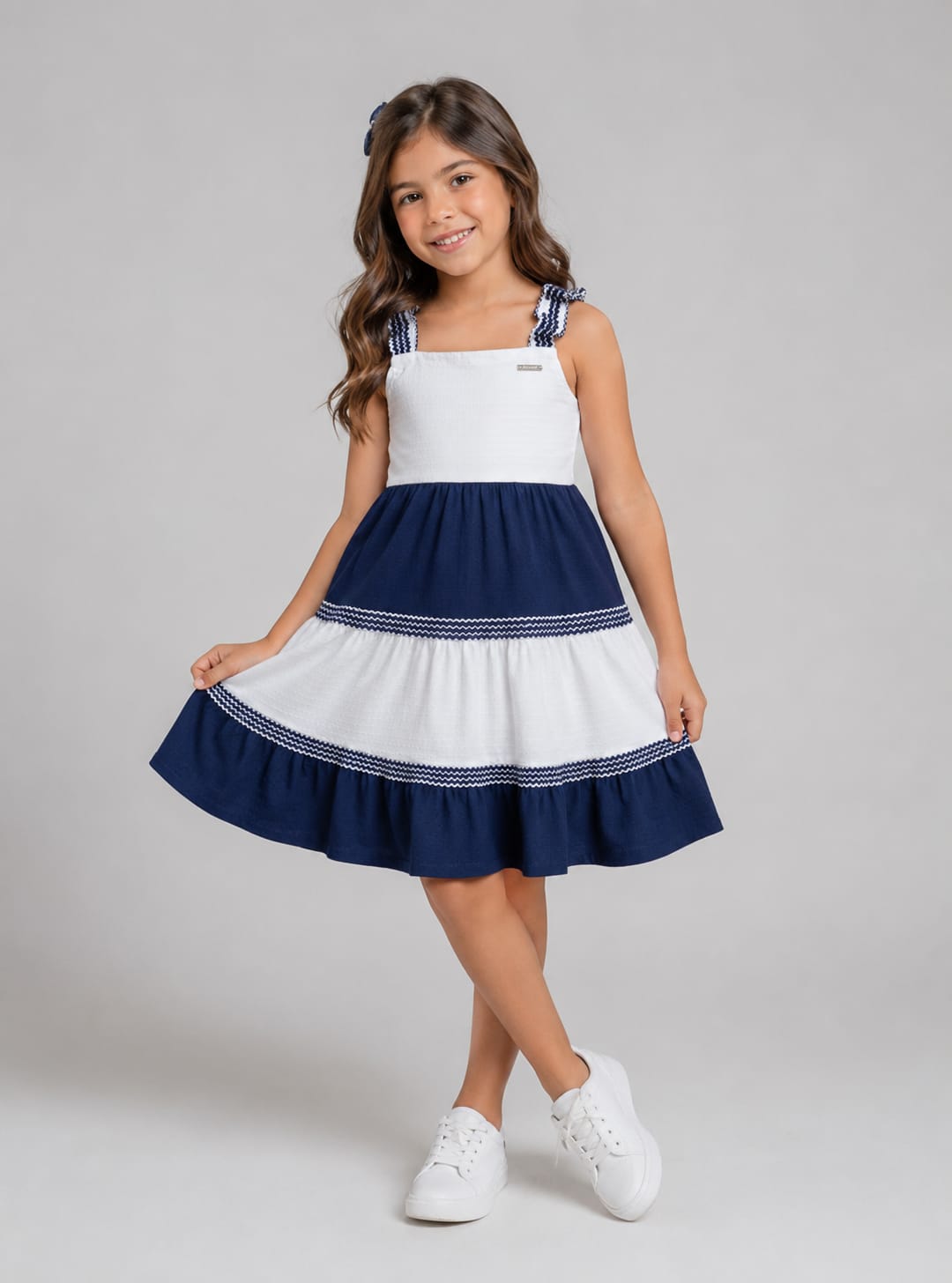 Vestido Infantil em Malha Nikko Bicolor com Alças e Laço Decorativo