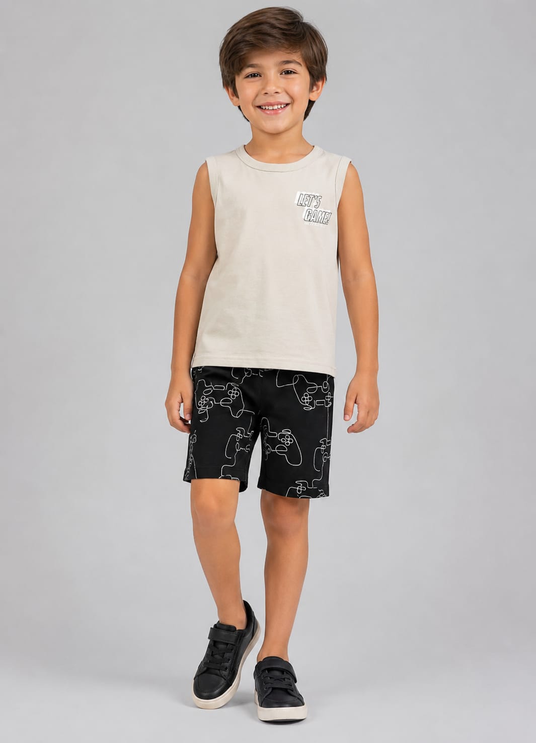 Conjunto Infantil Masculino Regata em Malha Penteada com Short em Moletom Game
