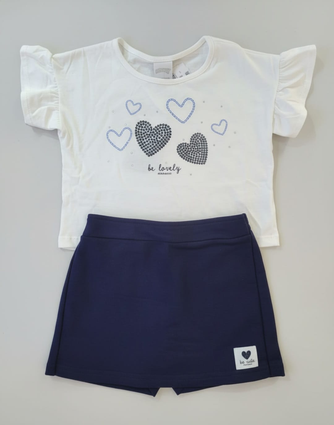 Conjunto Coração Infantil em Algodão com Pontos de Luz e Short Saia Confortável