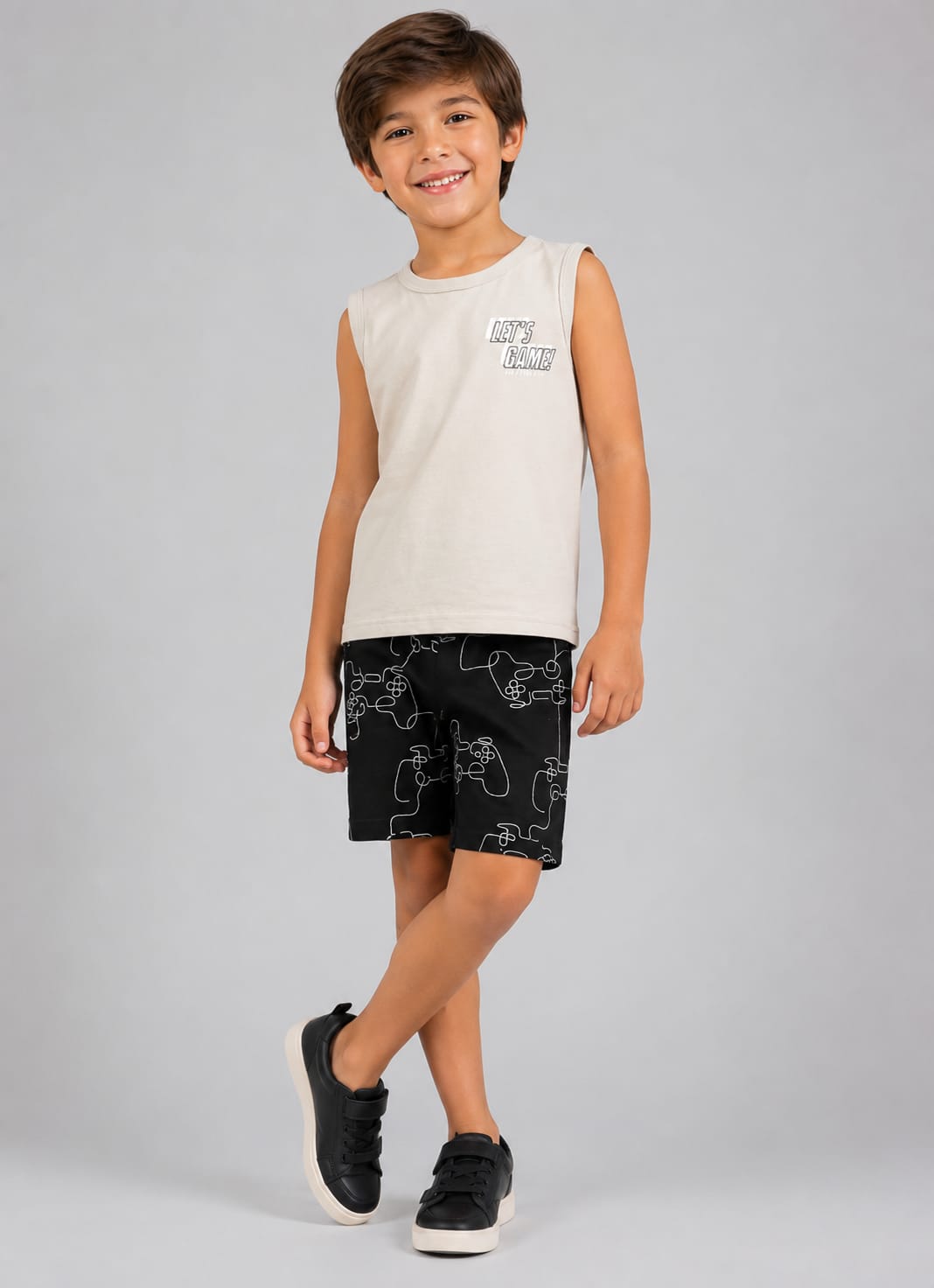 Conjunto Infantil Masculino Regata em Malha Penteada com Short em Moletom Game