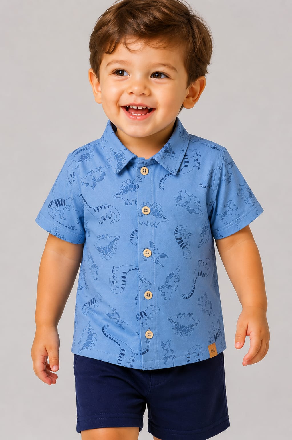 Conjunto Infantil Menino com Camisa Estampada e Short em Moletom