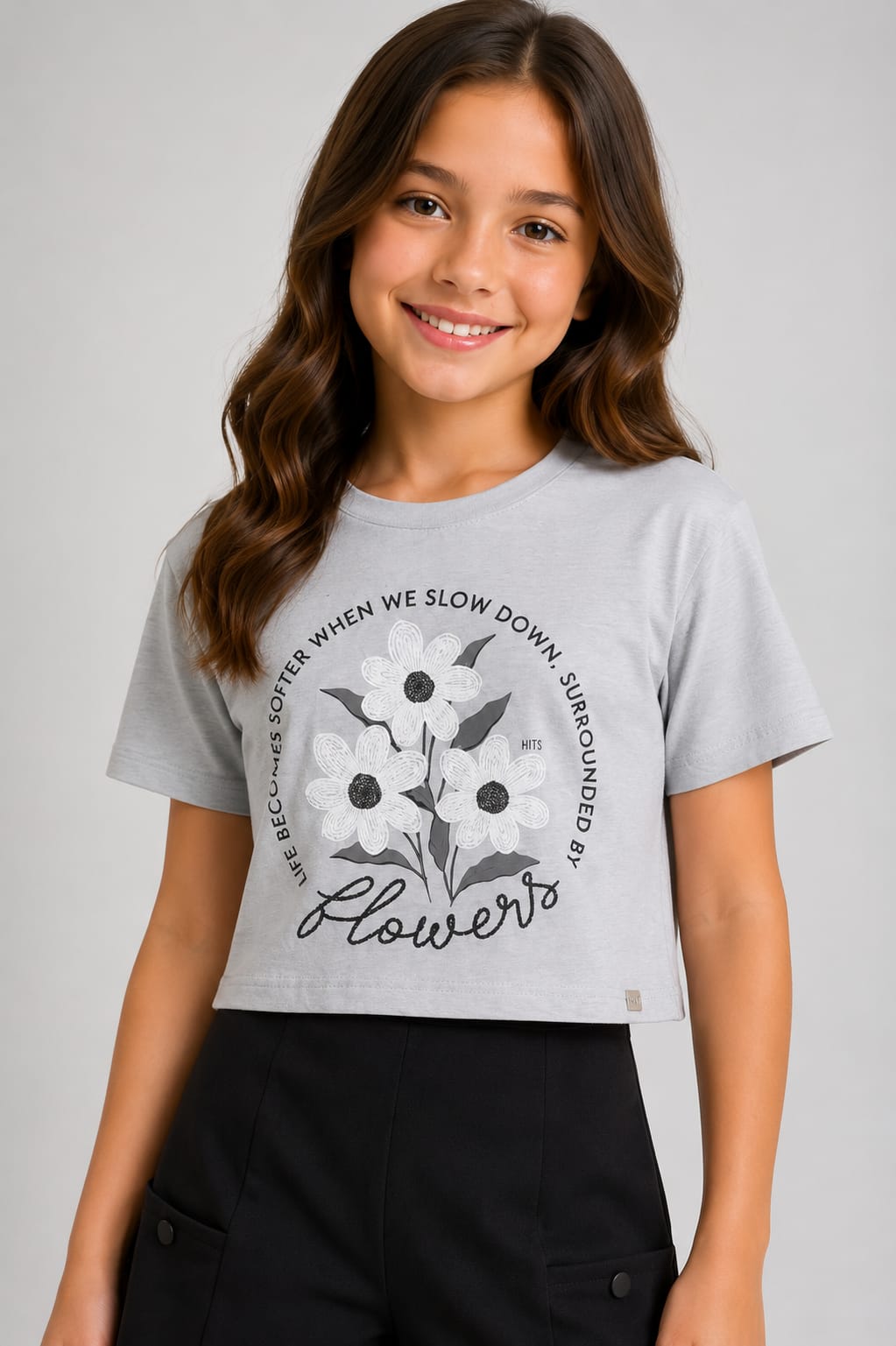 Conjunto Infantil Feminino Blusa em Meia Malha Penteada e Short em Malha Diagonal