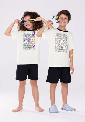 Pijama Infantil Unissex para Colorir com Canetinhas Laváveis + Livro de Colorir + Adesivos