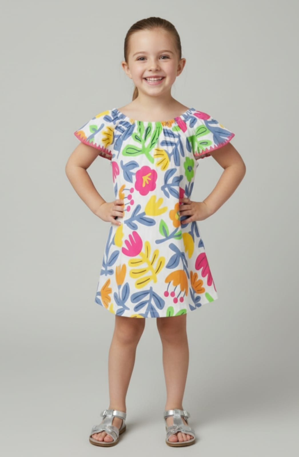 Vestido Flores Infantil em Algodão – Conforto, Leveza e Delicadeza para o Dia a Dia
