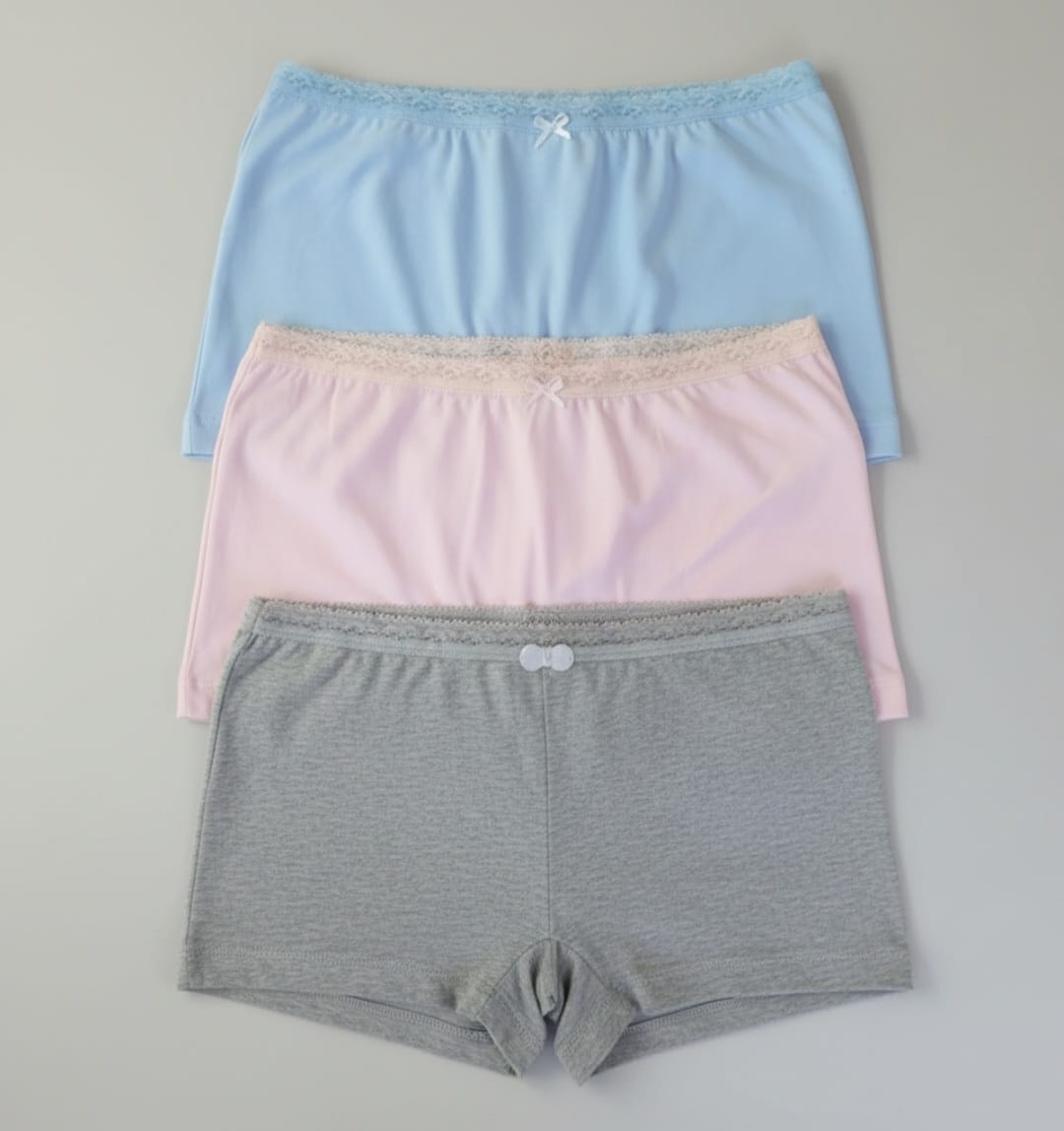 Calcinha Infantil Boxer 100% Algodão – Kit com 3 Peças Confortáveis e Respiráveis