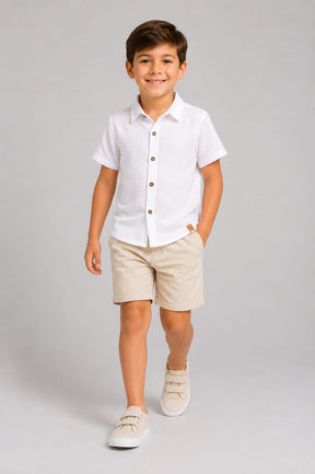 Conjunto Infantil Masculino Camisa Branca e Bermuda Bege