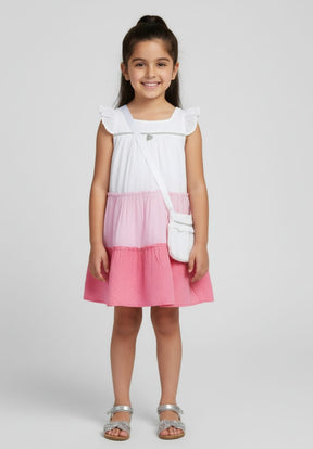 Vestido com Bolsinha Gabriela Aquarela – Delicadeza, Conforto e Brilho para Momentos Especiais