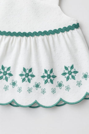 Conjunto Infantil Alakazoo Verde Glimmer – Blusa e Short Feminino Confortável, Moderno e Brilhante