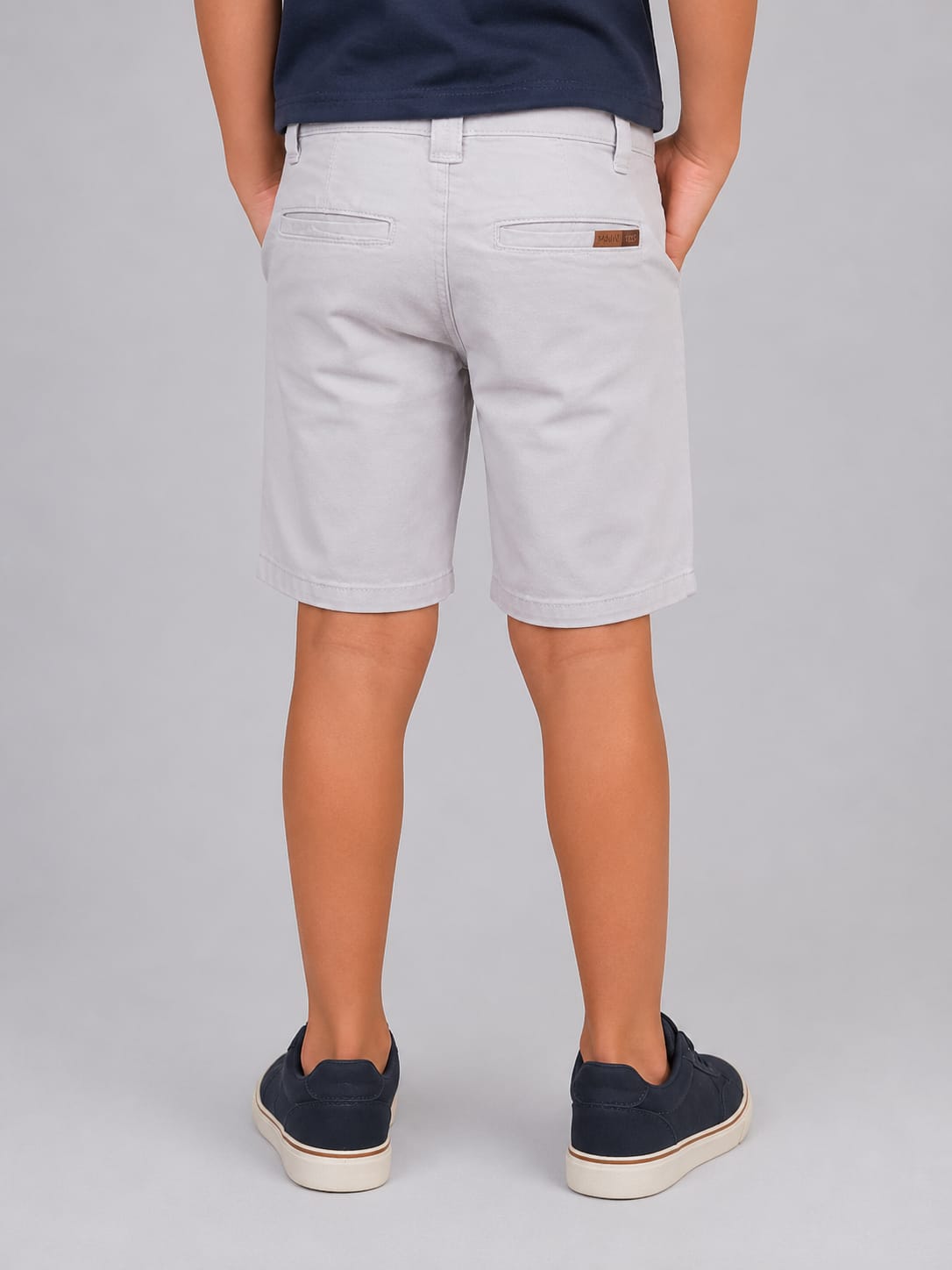 Bermuda Infantil Menino em Sarja Social com Bolsos