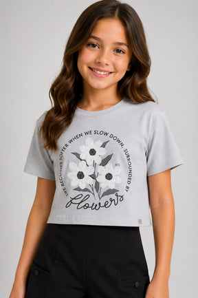 Conjunto Infantil Feminino Blusa em Meia Malha Penteada e Short em Malha Diagonal