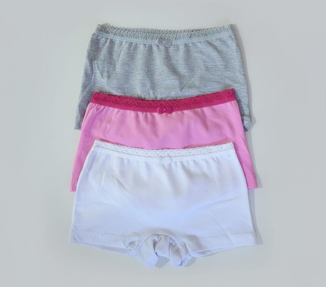 Calcinha Infantil Boxer 100% Algodão – Kit com 3 Peças Confortáveis e Respiráveis