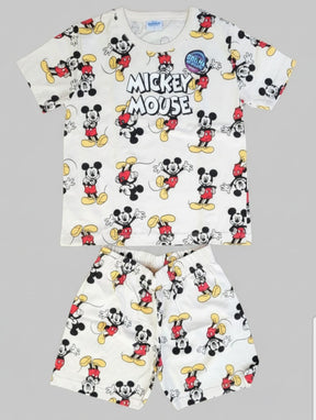 Pijama Mickey Mouse Brilha no Escuro – Conforto e Magia para Noites Mais Divertidas